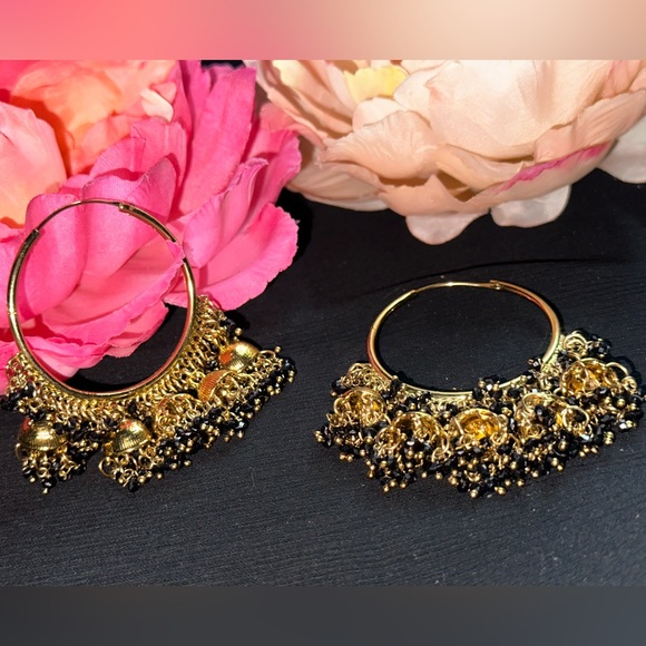 Indian hoops style jhumka - Picture 1 of 5
